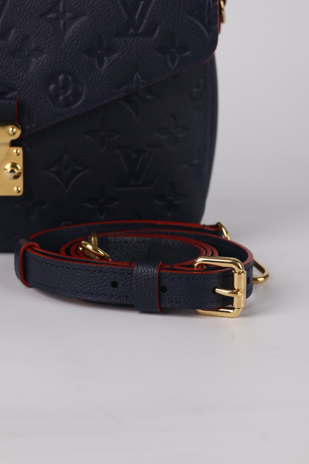 Louis Vuitton Métis Empreinte