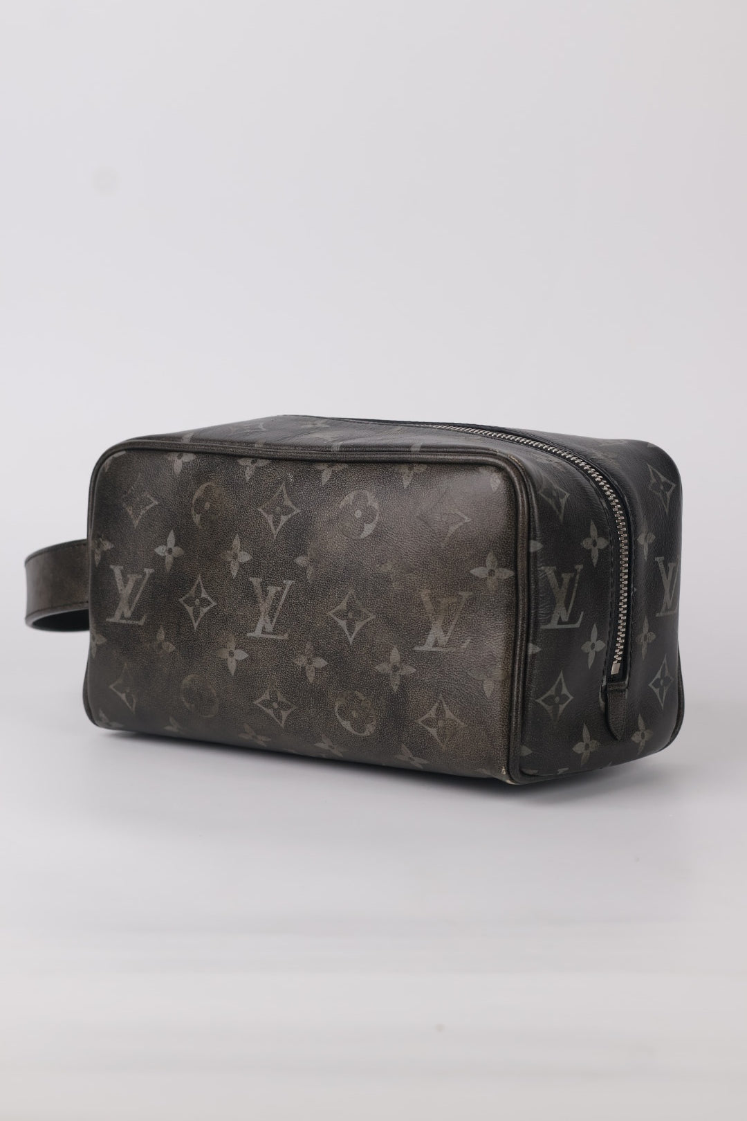 Louis Vuitton Dopp Kit Locker Eclipse