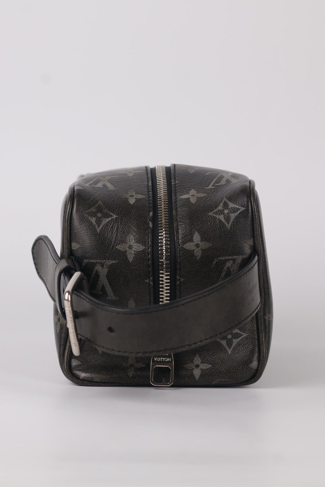 Louis Vuitton Dopp Kit Locker Eclipse