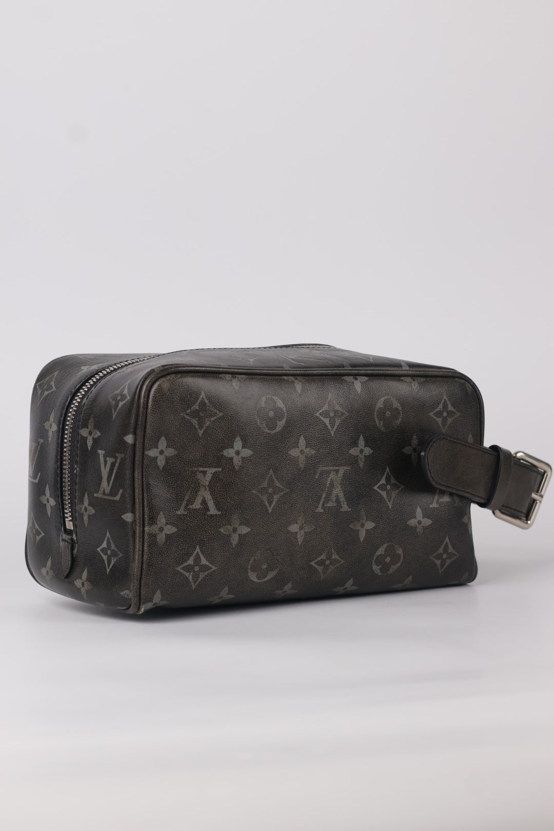 Louis Vuitton Dopp Kit Locker Eclipse