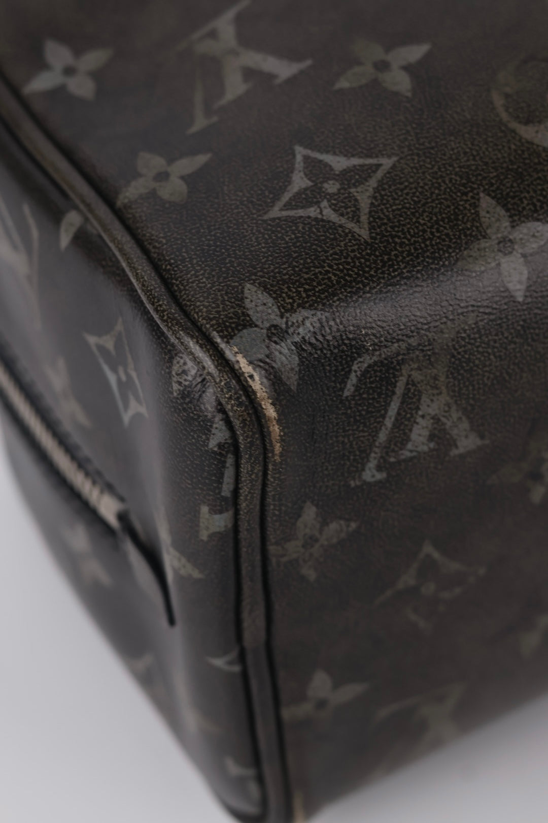 Louis Vuitton Dopp Kit Locker Eclipse