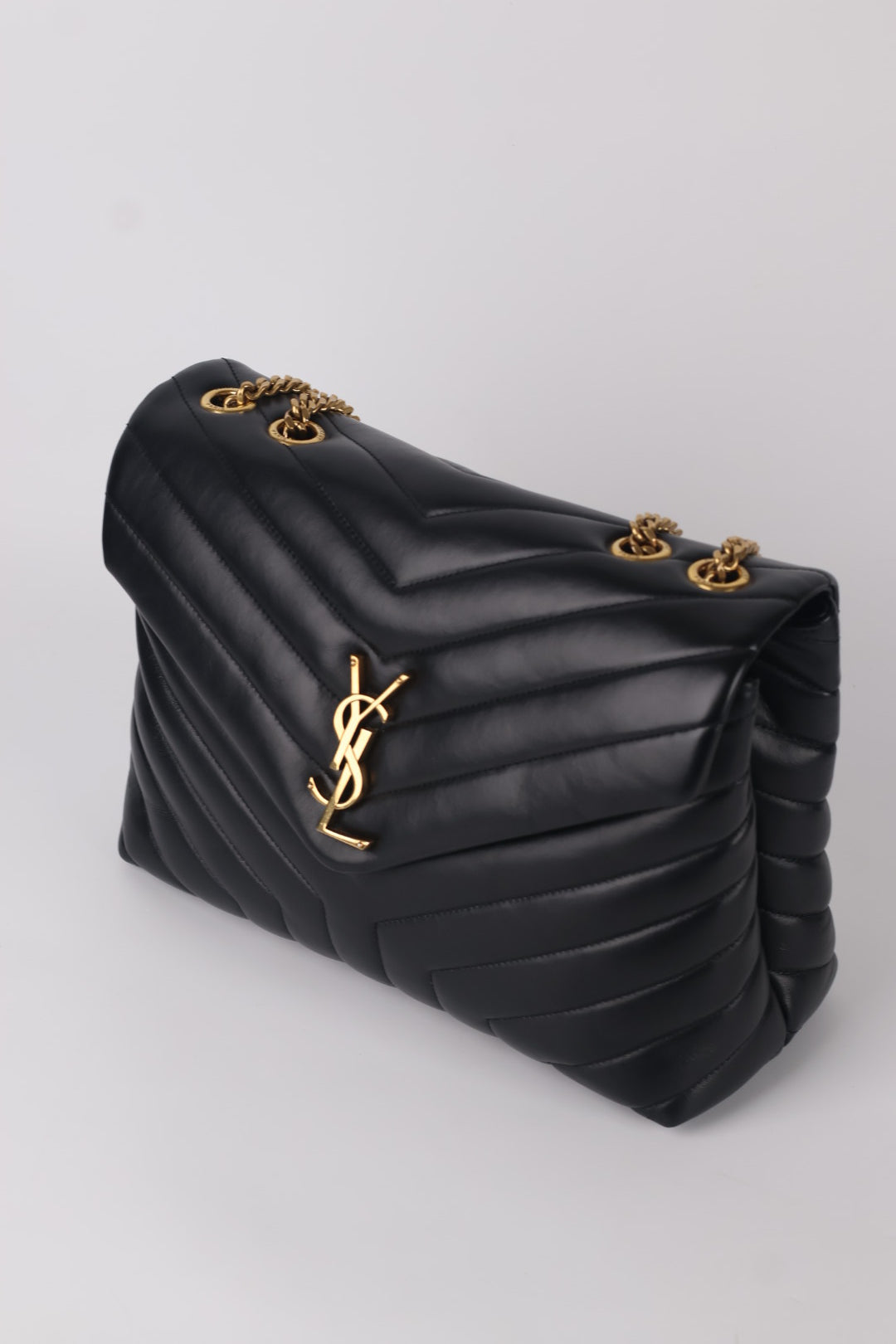 Saint Laurent Lou Lou Media